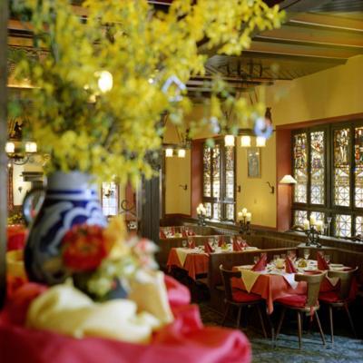 Hotel Lindenwirt روديسهايم ام رين المظهر الخارجي الصورة